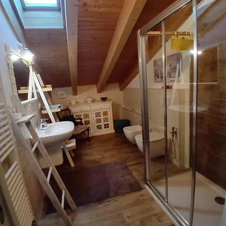 Semesterbostad Casa Moreschi *