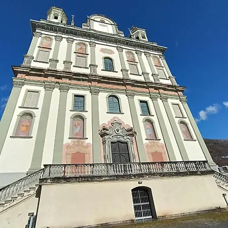 Semesterbostad Casa Moreschi Tresivio